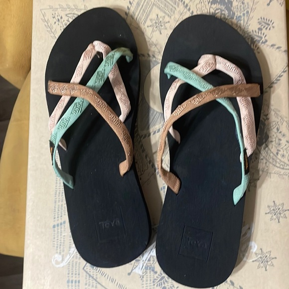 NWOT Teva sandals - Picture 1 of 3